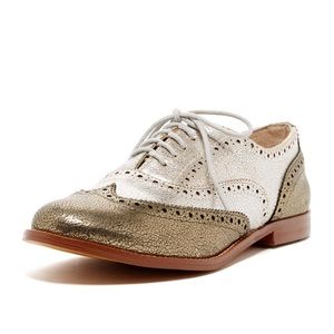 Steve Madden Trina Metallic Oxfords